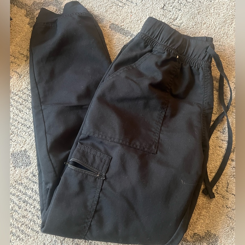 Brand-scrub star in good condition only wore handful of times